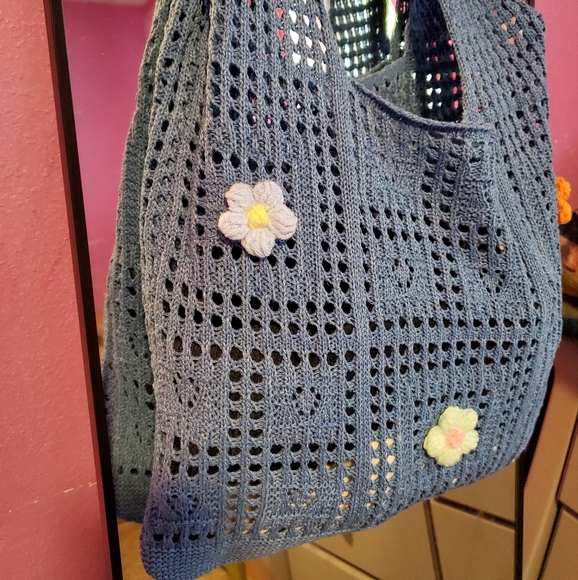 Handmade Knitted Tote Bag - Picture 8 of 9